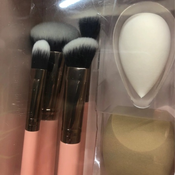 LUXIE Radiant Set, 6 Pc - Picture 4 of 5